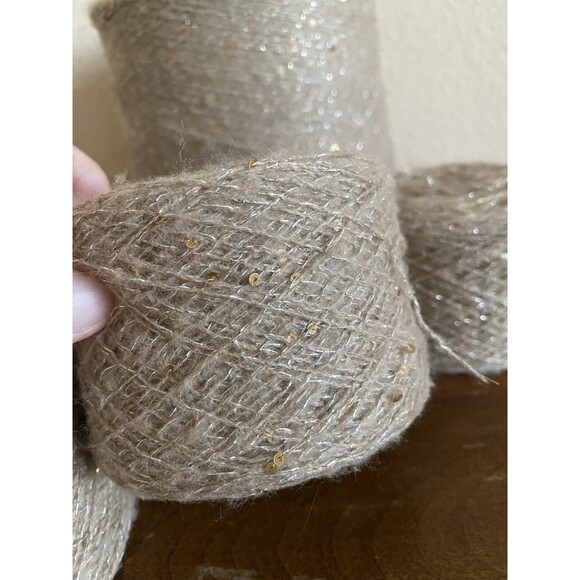 Fancy Soft 4 Skeins Beige Gold Sequins Silver Glitter 200g Total #450 - Picture 2 of 4